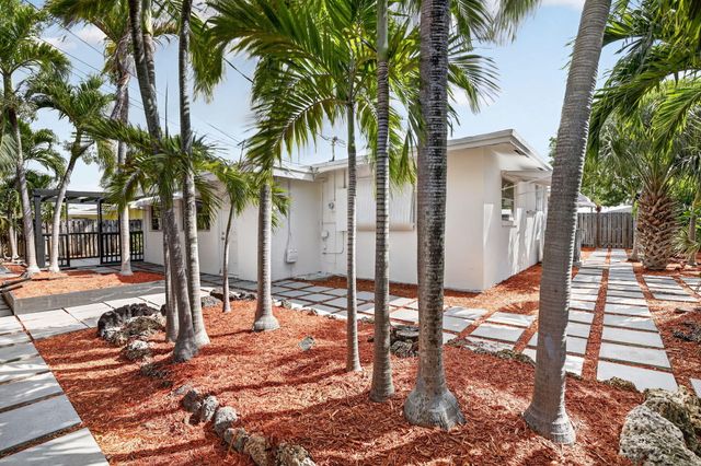 5731 NE 17th Terrace, Fort Lauderdale, FL 33334