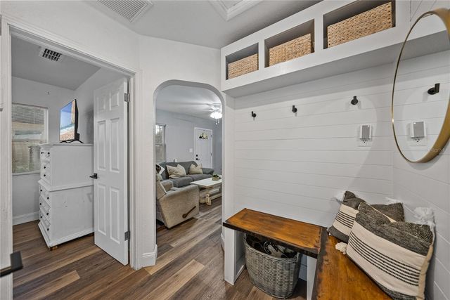 527 PILAKLAKAHA AVENUE, Auburndale, FL 33823