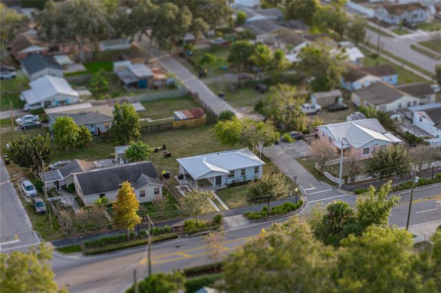 527 PILAKLAKAHA AVENUE, Auburndale, FL 33823