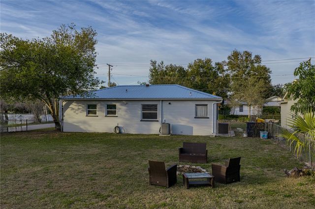 527 PILAKLAKAHA AVENUE, Auburndale, FL 33823