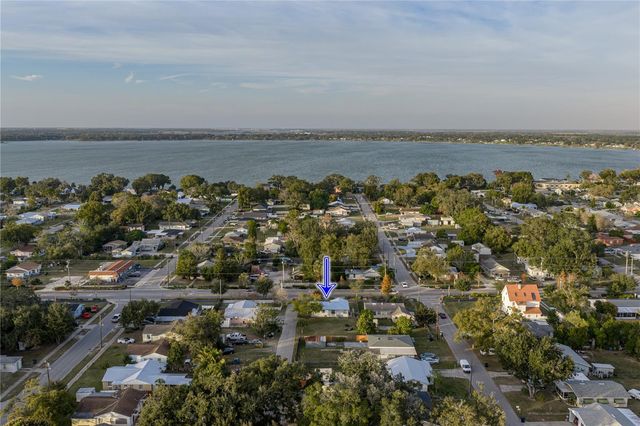 527 PILAKLAKAHA AVENUE, Auburndale, FL 33823