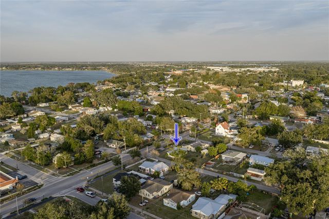 527 PILAKLAKAHA AVENUE, Auburndale, FL 33823