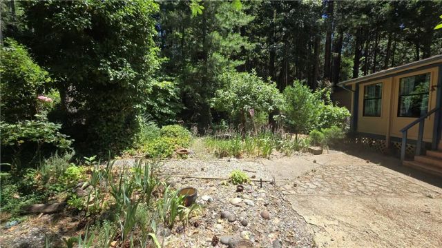 14568 Holmwood Drive, Magalia, CA 95954