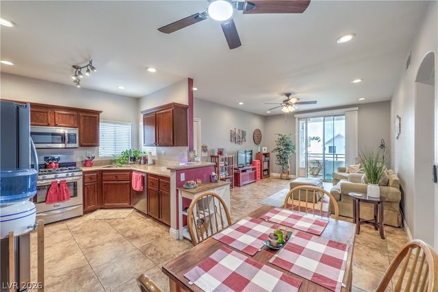 1830 North Buffalo Drive 2090, Las Vegas, NV 89128