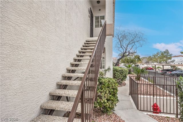 1830 North Buffalo Drive 2090, Las Vegas, NV 89128