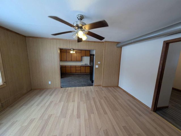 111 N FIFTH STREET, Abbotsford, WI 54405