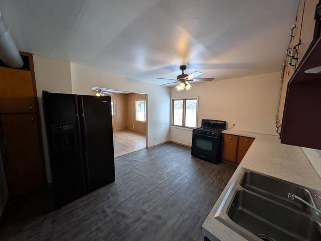 111 N FIFTH STREET, Abbotsford, WI 54405