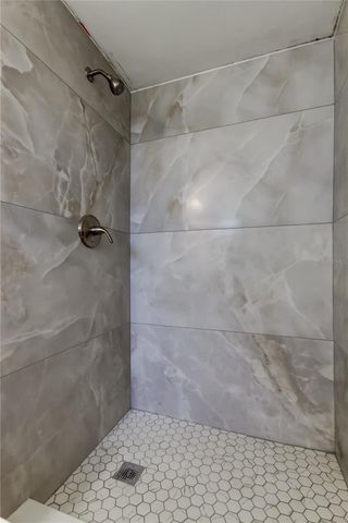 1000 39TH AVENUE NE, St Petersburg, FL 33703