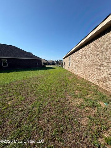 1290 Sage Court, Ocean Springs, MS 39564