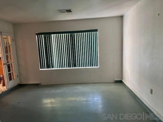 904 Salvador Guilin St West, Calexico, CA 92231