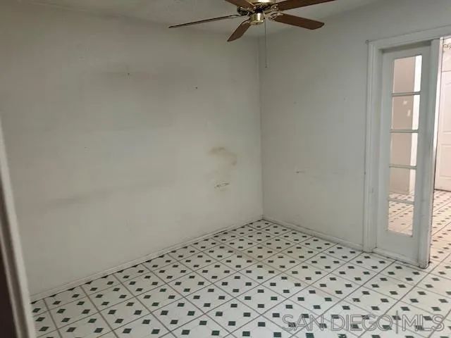 904 Salvador Guilin St West, Calexico, CA 92231