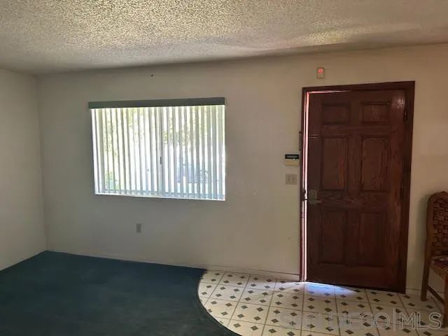 904 Salvador Guilin St West, Calexico, CA 92231