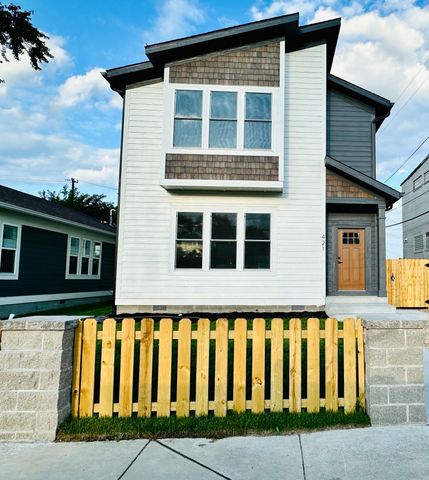 421 S Randolph Street, Indianapolis, IN 46201