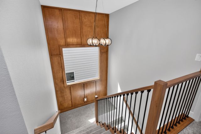 17550 Brookview Drive, Urbandale, IA 50322