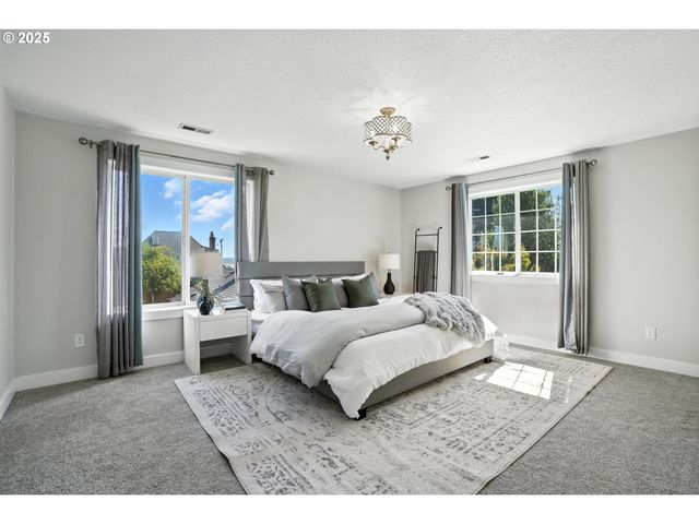 1115 Se MORGAN Rd, Vancouver, WA 98664