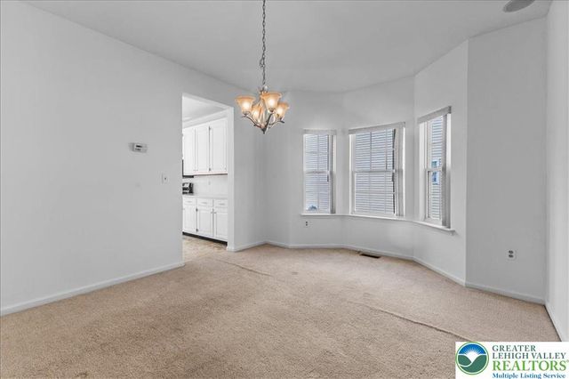 6832 Scenic View Drive, Lower Macungie Twp, PA 18062