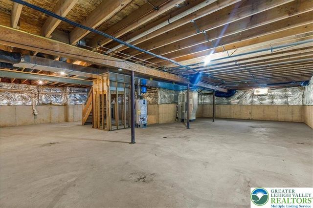 6832 Scenic View Drive, Lower Macungie Twp, PA 18062