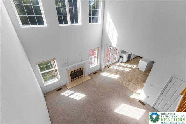 6832 Scenic View Drive, Lower Macungie Twp, PA 18062