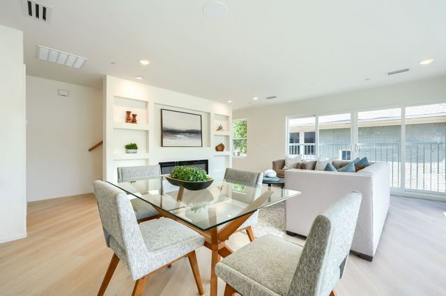 5705 Live Oak Street A, Dallas, TX 75206