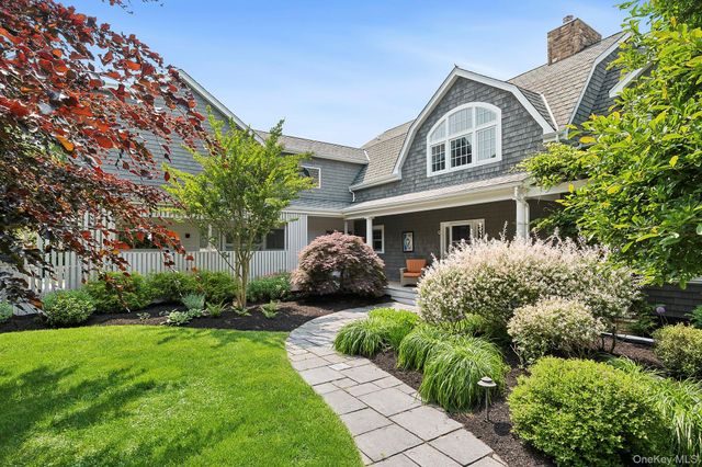 160 Sound Drive, Greenport, NY 11944