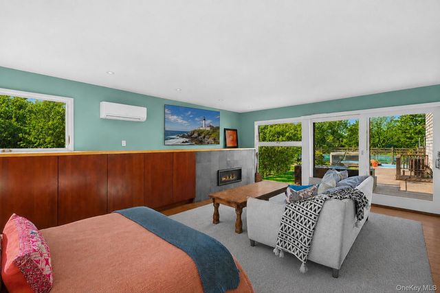 160 Sound Drive, Greenport, NY 11944