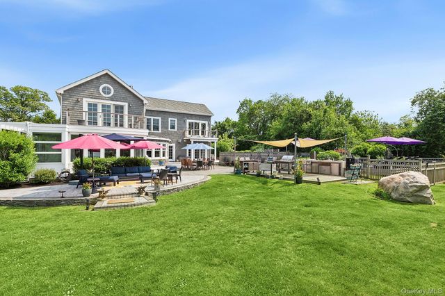160 Sound Drive, Greenport, NY 11944