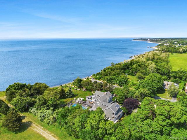 160 Sound Drive, Greenport, NY 11944