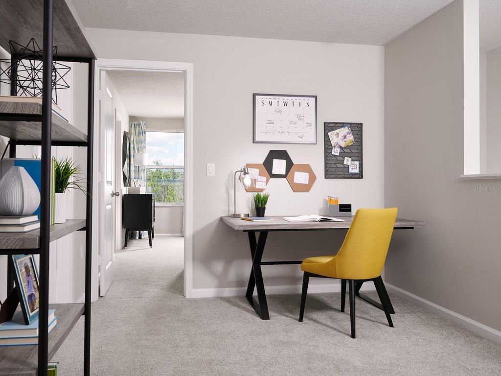 Image 5 of property listing at 16309 BIRD OF PARADISE AVENUE, Clermont, FL 34714