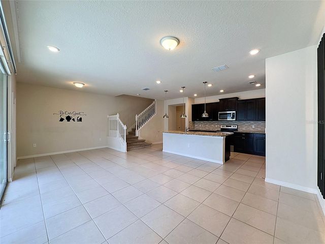 920 PARADISE DR, Davenport, FL 33837