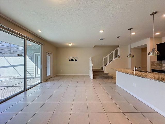 920 PARADISE DR, Davenport, FL 33837