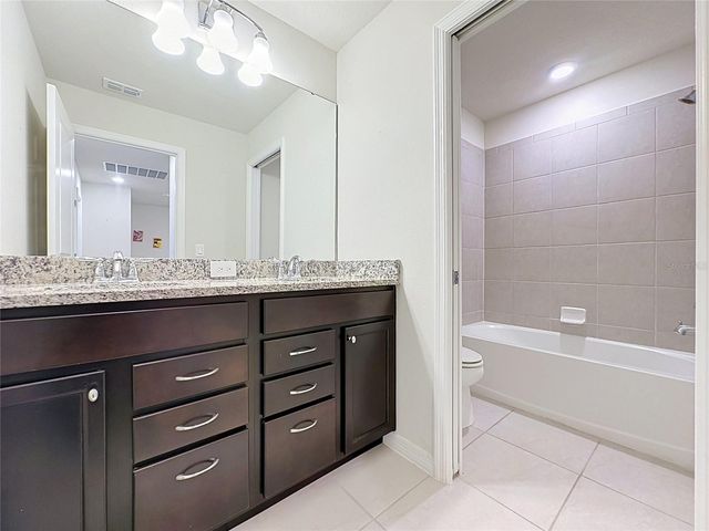920 PARADISE DR, Davenport, FL 33837