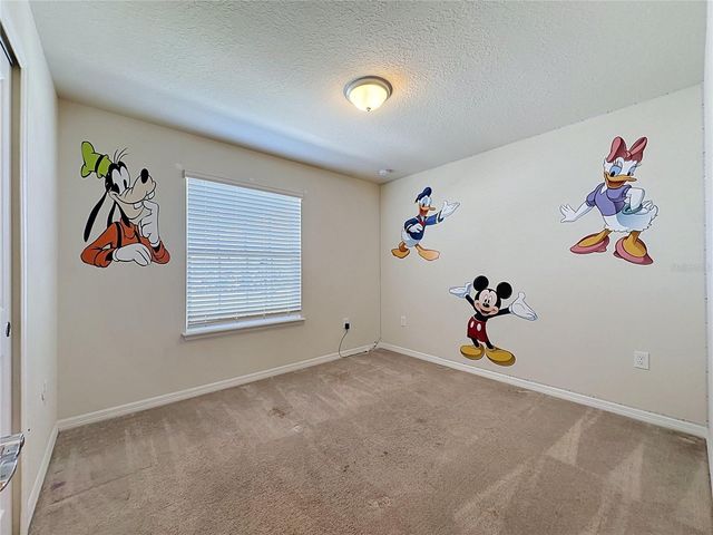 920 PARADISE DR, Davenport, FL 33837