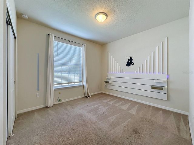 920 PARADISE DR, Davenport, FL 33837