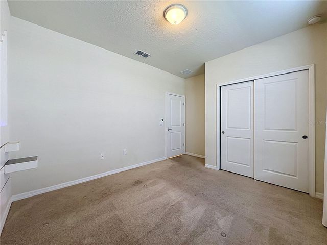 920 PARADISE DR, Davenport, FL 33837
