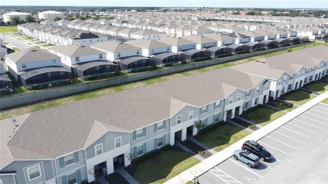 920 PARADISE DR, Davenport, FL 33837