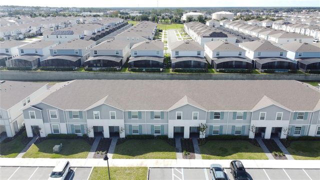 920 PARADISE DR, Davenport, FL 33837