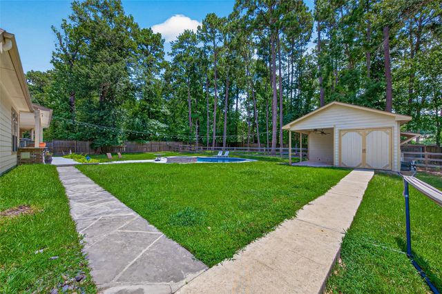 28510 Redwood Cliff Lane, Houston, TX 77336