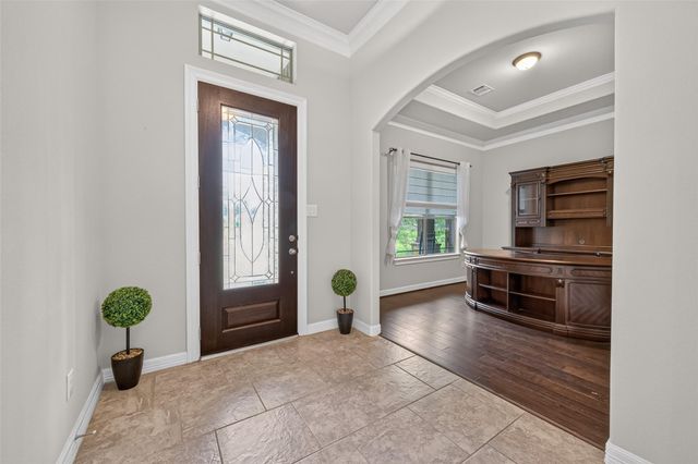 28510 Redwood Cliff Lane, Houston, TX 77336