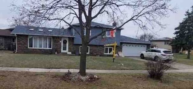 12818 S Blossom Drive, Alsip, IL 60803