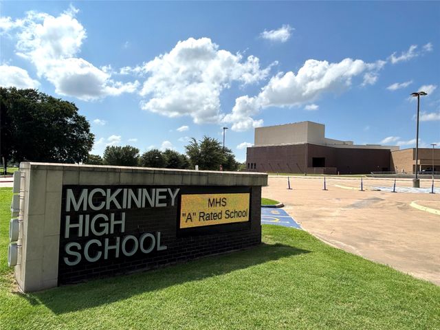 1221 Big Bend Drive, Mckinney, TX 75069