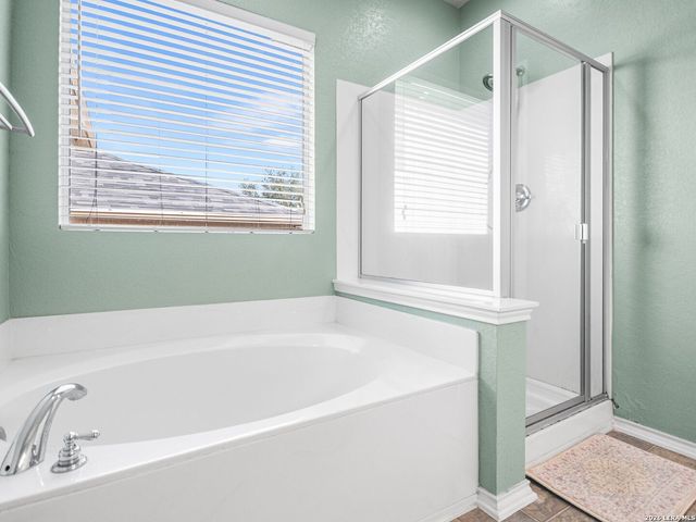 6118 Mackenzie, San Antonio, TX 78247