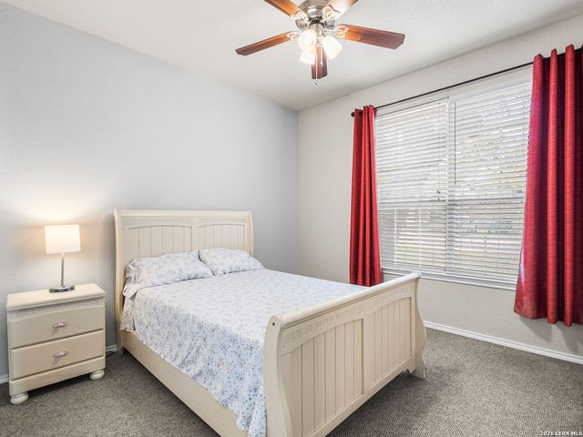 6118 Mackenzie, San Antonio, TX 78247