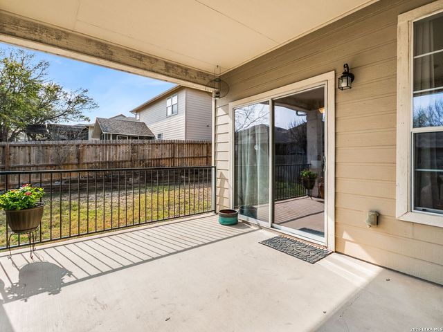 6118 Mackenzie, San Antonio, TX 78247