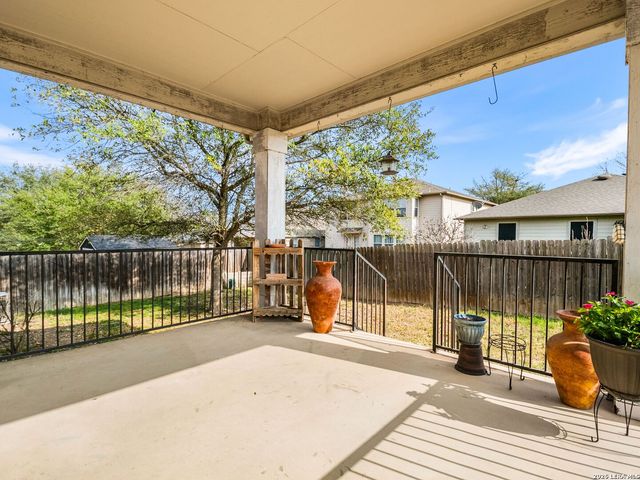 6118 Mackenzie, San Antonio, TX 78247