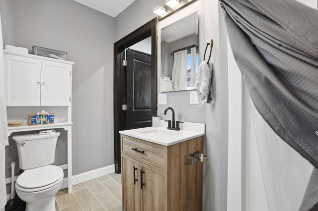 849 Mohican Avenue, Logan, OH 43138