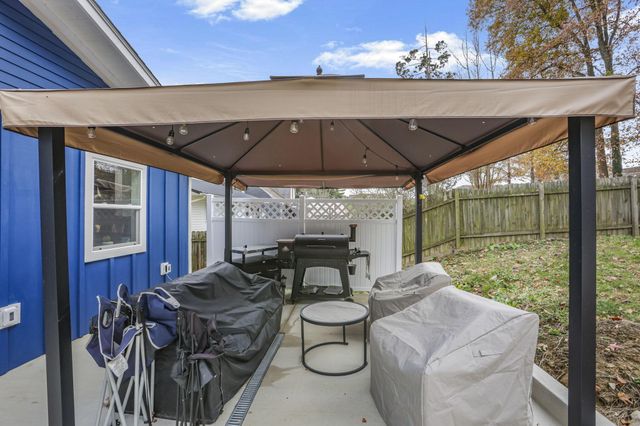 849 Mohican Avenue, Logan, OH 43138