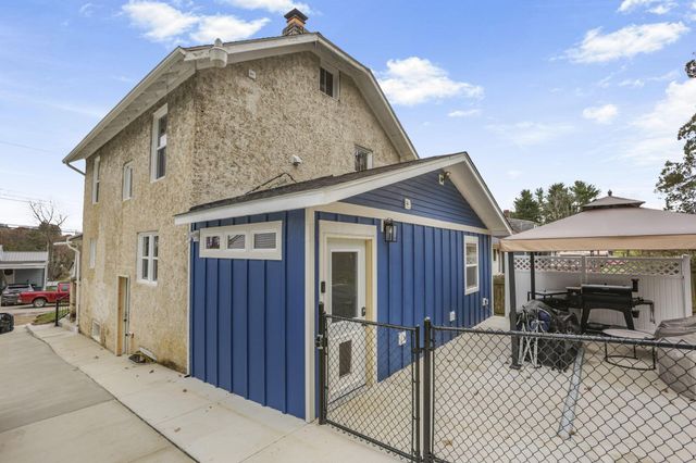 849 Mohican Avenue, Logan, OH 43138