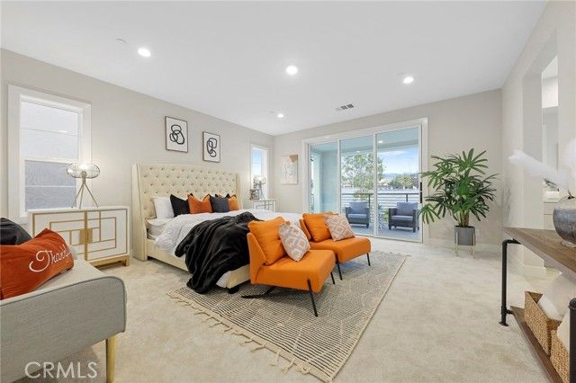 200 SIERRA MADRE, Lake Forest (el Toro), CA 92630