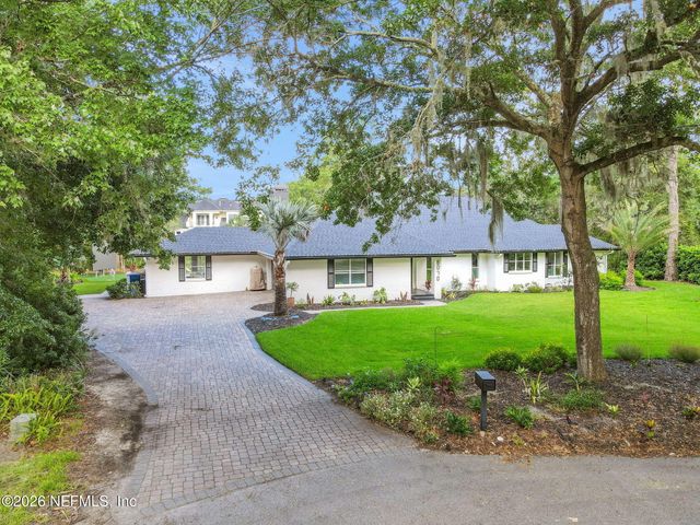 8070 CYPRESS HOLLOW Court, Ponte Vedra Beach, FL 32082