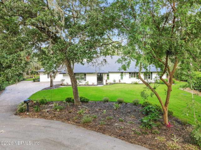 8070 CYPRESS HOLLOW Court, Ponte Vedra Beach, FL 32082